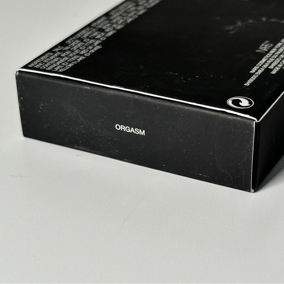 NIB NARS BLUSH in Orgasm - Picture 5 of 6